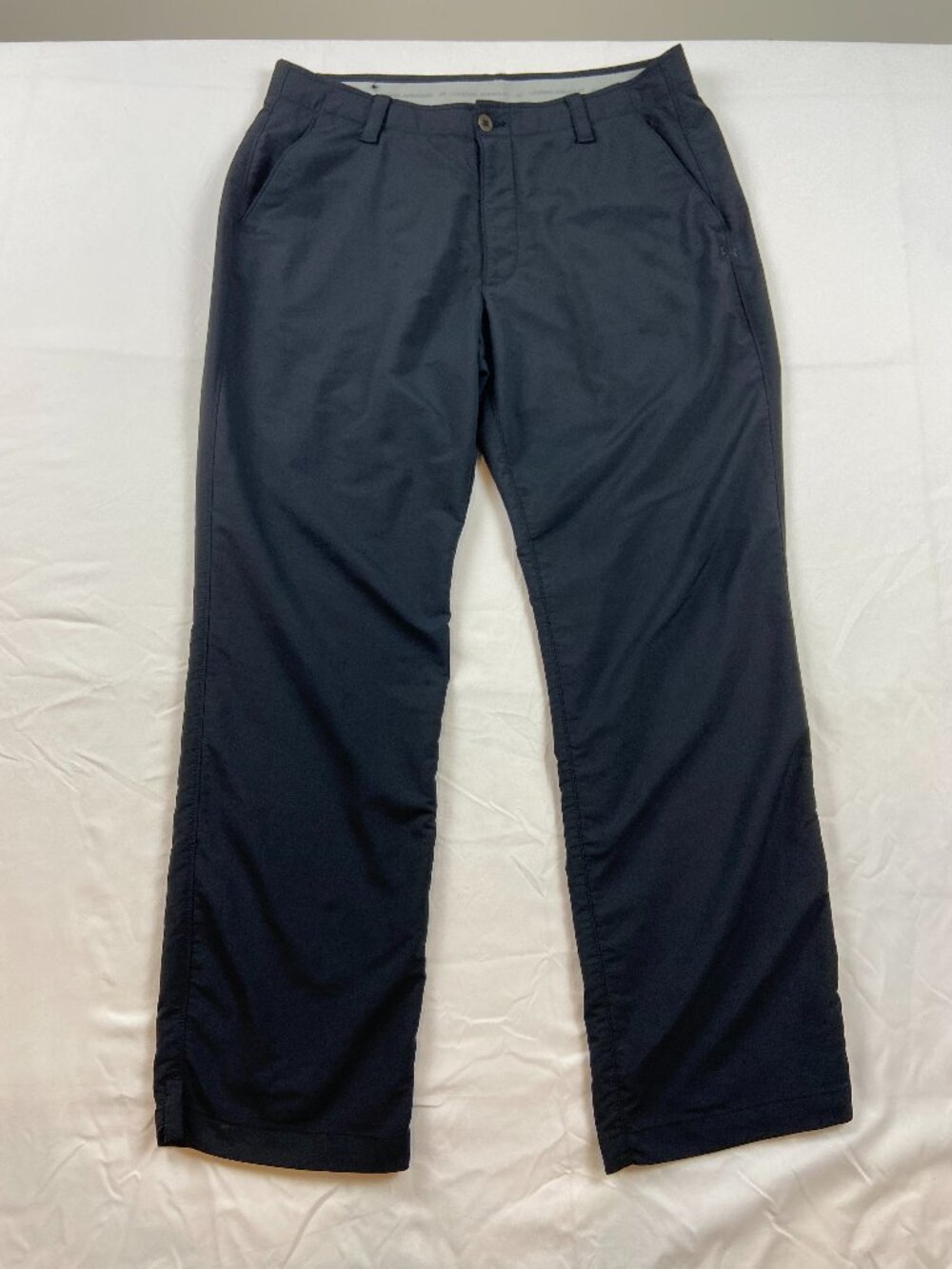 Under Armour Loose Fit Performance Pants Size 36x30 Black Golf Athletic
